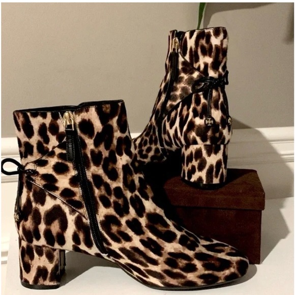 Tory Burch Leopard Print Ankle Boots - Picture 4 of 9